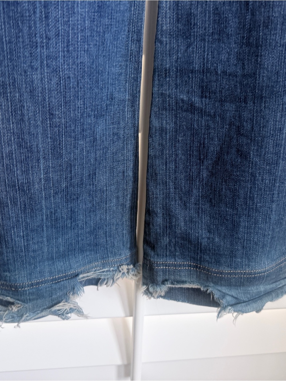 White House Black Market Medium Blue Flare Jeans size 0 - Picture 8 of 9